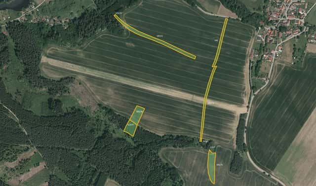 Prodej pole 33 894 m², Bečice, okres Tábor