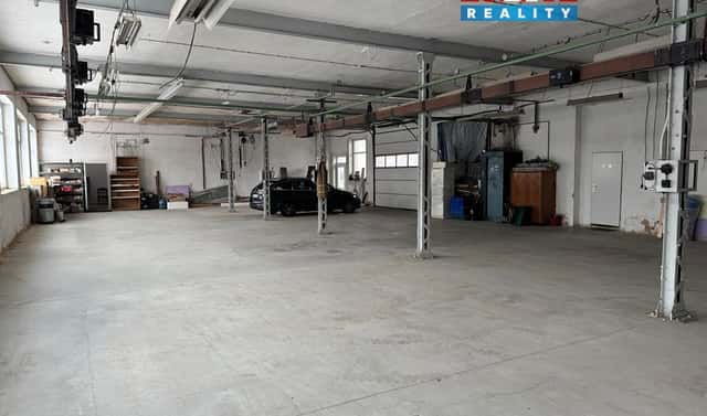 Pronájem obchodních prostor 360 m², Budějovická, Vodňany – Vodňany II, okres Strakonice