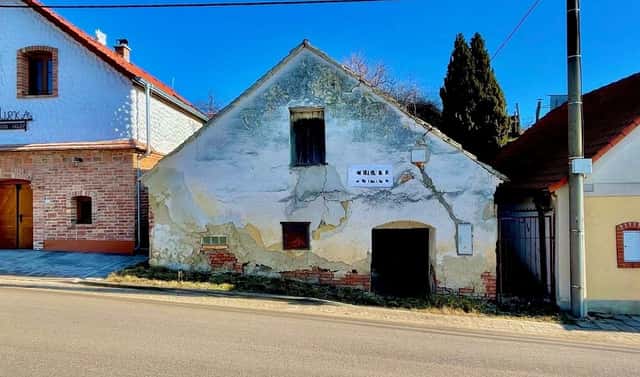 Jaroslavice - Prodej vinného sklepa s lisovnou, 87m2,, Jaroslavice, okres Znojmo