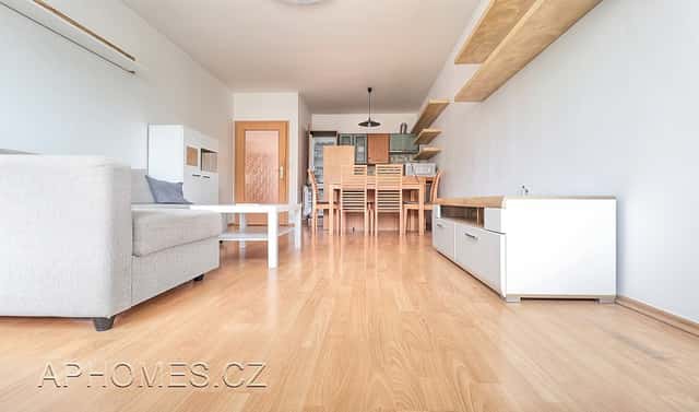 Pronájem bytu 3+kk 75 m², Skuteckého, Praha 6 – Řepy