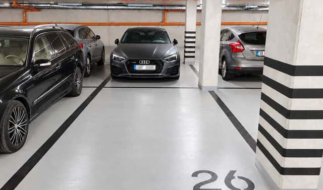 Pronájem garážového stání Pekárenský dvůr, Brno - Zábrdovice, 13 m2, Bratislavská, Brno – Zábrdovice, okres Brno-město