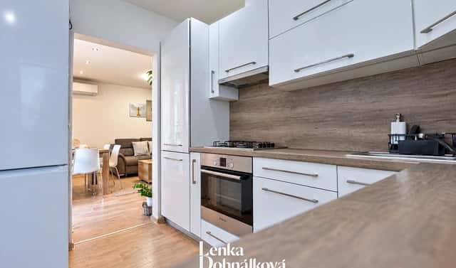Prodej bytu 3+1 64 m², Jižní, Hodonín