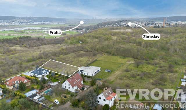 Prodej stavebního pozemku 1 010 m², Na Kyjově, Praha 5 – Lipence