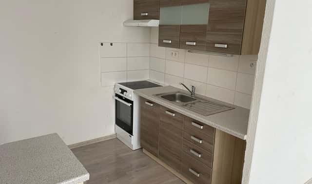 Prodej bytu 1+kk 33 m², Česká, Most