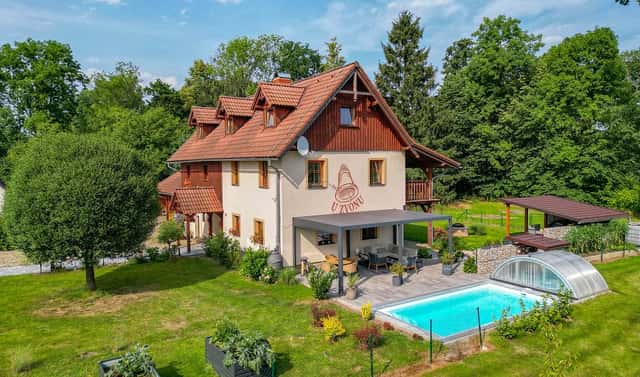Prodej domu 180 m² s pozemkem 2 568 m², Příčná, Raspenava, okres Liberec