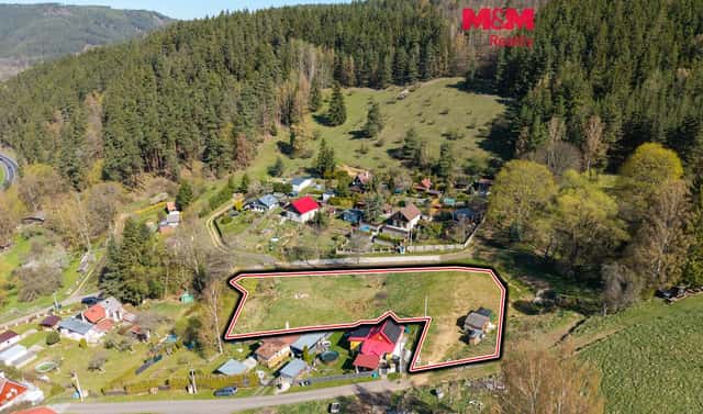 Prodej stavebního pozemku 2 364 m², Teplička, okres Karlovy Vary