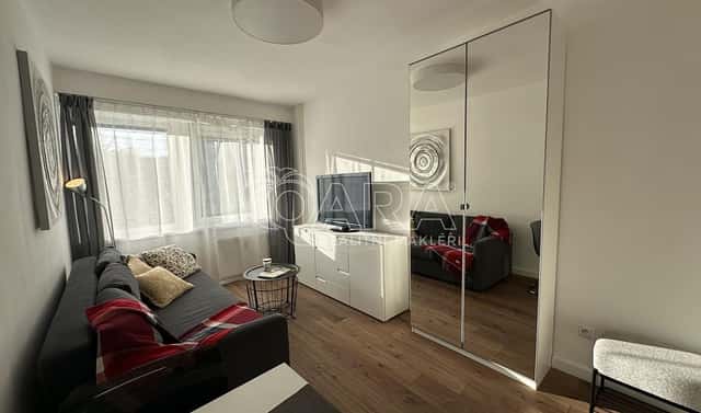 Pronájem bytu 1+kk 23 m², Peroutkova, Praha 5 – Jinonice