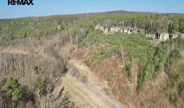 Prodej zahrady 3 094 m², Medonosy, okres Mělník