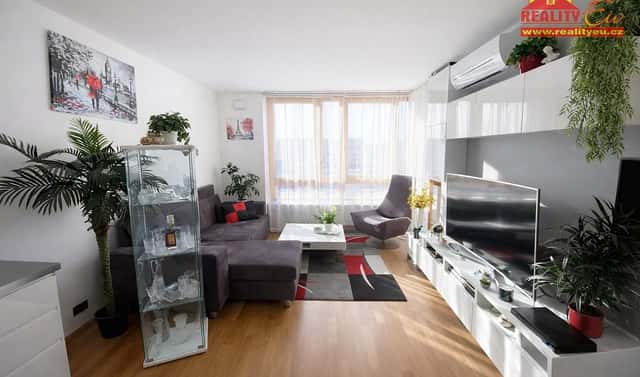 Prodej bytu 2+kk 57 m², Nové náměstí, Praha 10 – Uhříněves
