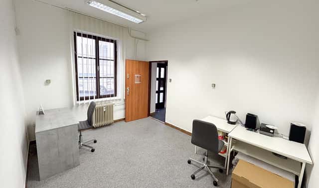 Pronájem kanceláře 12 m², Na Rybníčku, Opava – Předměstí