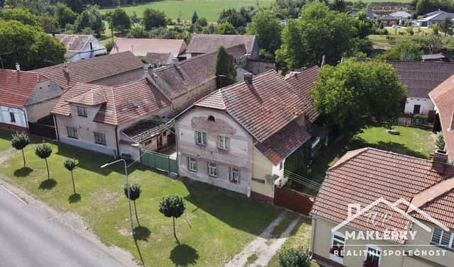 Prodej domu 168 m² s pozemkem 2 068 m², Močovice, okres Kutná Hora