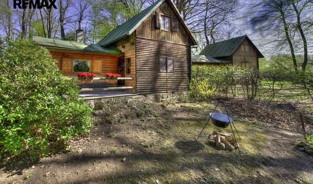Prodej chaty/chalupy 60 m² s pozemkem 60 m², Pohoří – Skalsko, okres Praha-západ