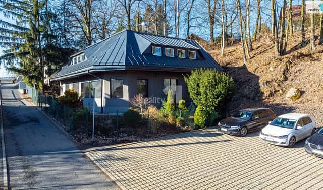 Prodej kanceláře 377 m², Lomová, Liberec – Liberec XXV-Vesec