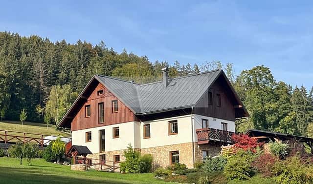 Prodej domu 345 m² s pozemkem 1 850 m², Paseky nad Jizerou, okres Semily