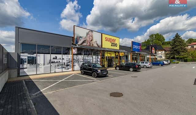 Pronájem obchodních prostor 300 m², Nádražní, Jablunkov, okres Frýdek-Místek
