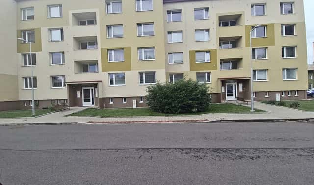 Pronájem bytu 1+1 37 m², Husova, Valašské Meziříčí, okres Vsetín