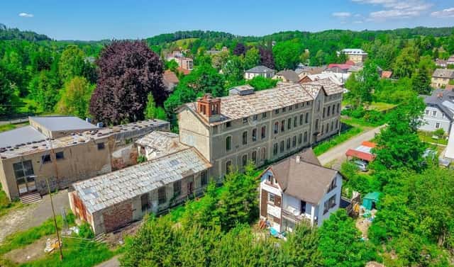 Prodej výrobních prostor 1 450 m², Mikulášovice, okres Děčín