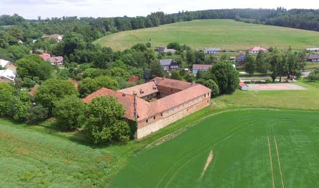 Prodej domu 851 m² s pozemkem 2 205 m², Gruna, okres Svitavy