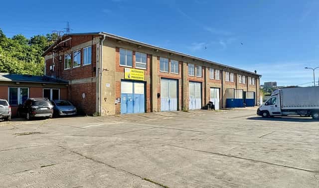 Pronájem komerčního objektu (jiného typu) 888 m², Zlín