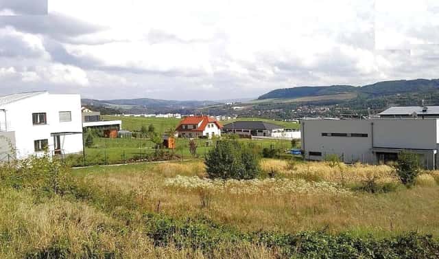 Pronájem stavebního pozemku 1 116 m², Ječná, Beroun – Beroun-Město