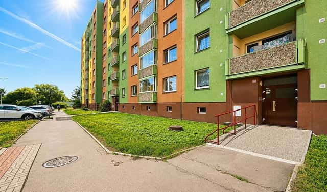 Prodej bytu 3+1 72 m², Jezerská, Jirkov, okres Chomutov