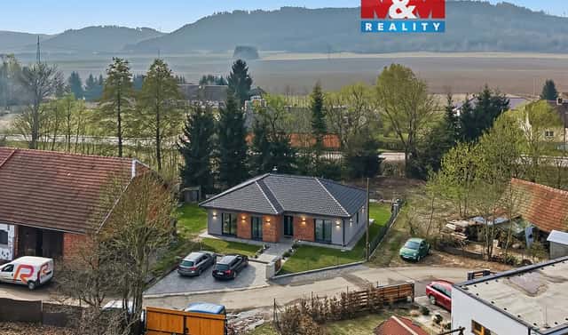 Prodej stavebního pozemku 1 300 m², Damníkov, okres Ústí nad Orlicí