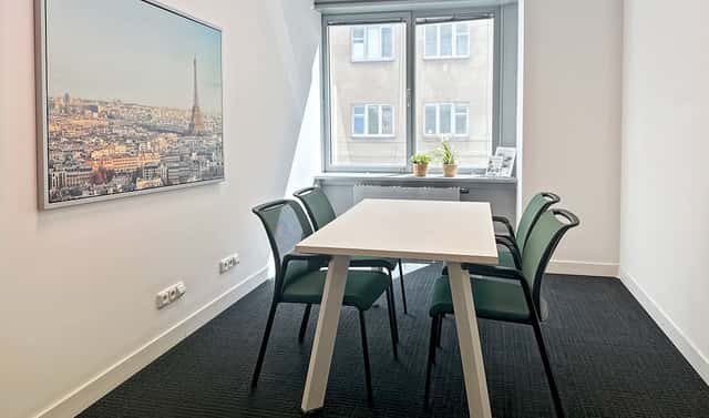 Pronájem kanceláře 70 m², Nádražní, Praha 5 – Smíchov