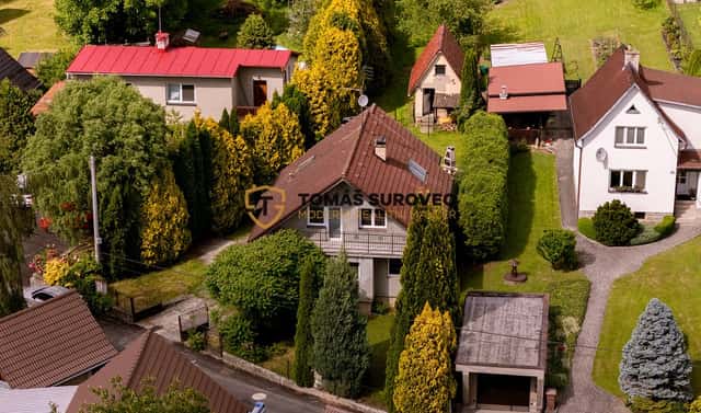 Prodej domu 190 m² s pozemkem 2 327 m², Lešná, okres Vsetín