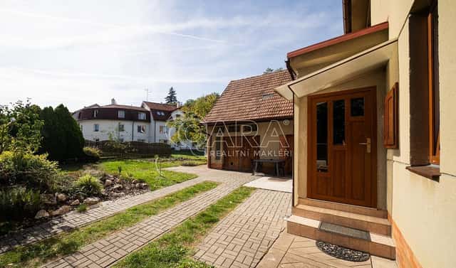 Pronájem domu 250 m² s pozemkem 520 m², Staré náměstí, Slatiňany, okres Chrudim