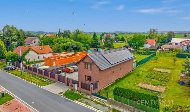 Prodej domu 189 m² s pozemkem 1 054 m², Šámalova, Horoušany, okres Praha-východ