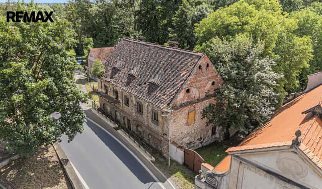 Prodej domu 360 m² s pozemkem 410 m², Pražská, Liběchov, okres Mělník