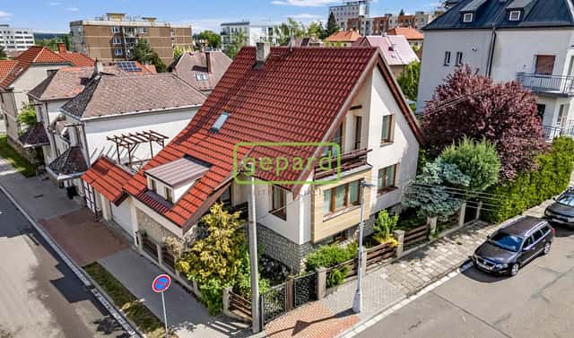 Prodej domu 353 m² s pozemkem 496 m², Na Vyšehradě, Přelouč, okres Pardubice