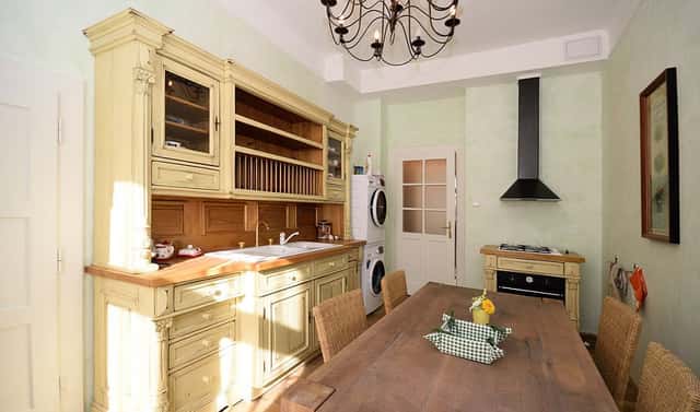 Pronájem bytu 3+1 95 m², Korunní, Praha 2 – Vinohrady