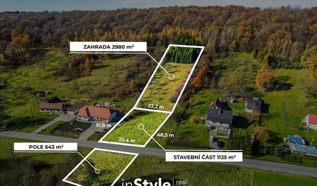 Prodej stavebního pozemku 4 748 m², Lopeník, okres Uherské Hradiště