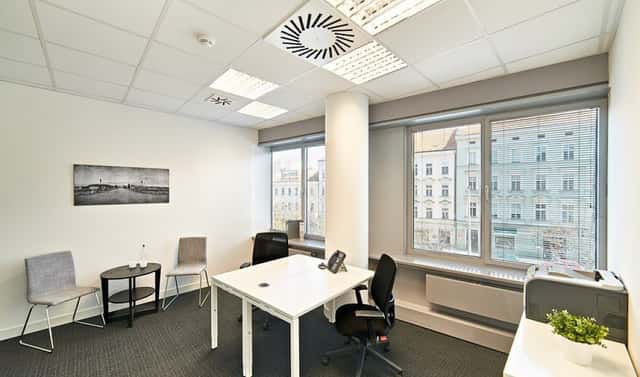 Pronájem kanceláře 49 m², Nádražní, Praha 5 – Smíchov