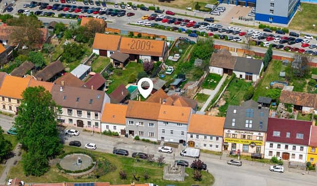 Prodej domu 342 m² s pozemkem 744 m², náměstí J. V. Kamarýta, Velešín, okres Český Krumlov