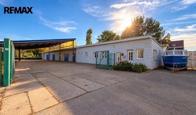 Pronájem výrobních prostor 280 m², Pražská třída, Hradec Králové – Kukleny