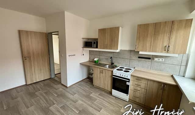 Prodej bytu 2+1 50 m², U Divadla, Sokolov