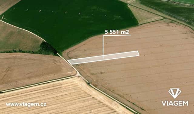 Prodej pole 1 110 m², Lužec nad Cidlinou, okres Hradec Králové