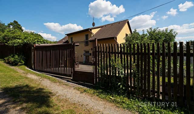 Prodej domu 193 m² s pozemkem 772 m², Na Roudné, Plzeň – Severní Předměstí, okres Plzeň-město