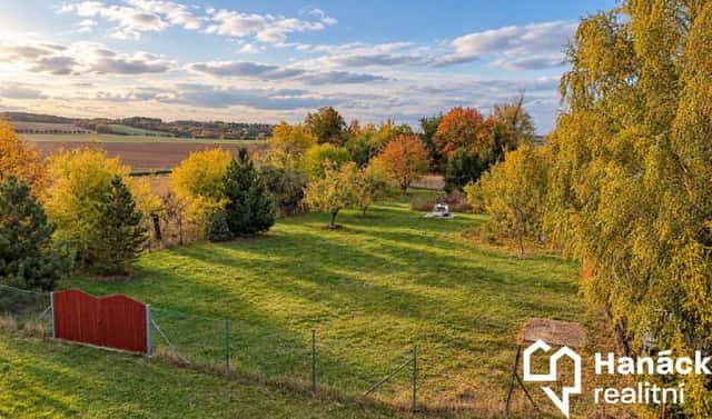 Prodej stavebního pozemku 1 477 m², Drahanovice, okres Olomouc