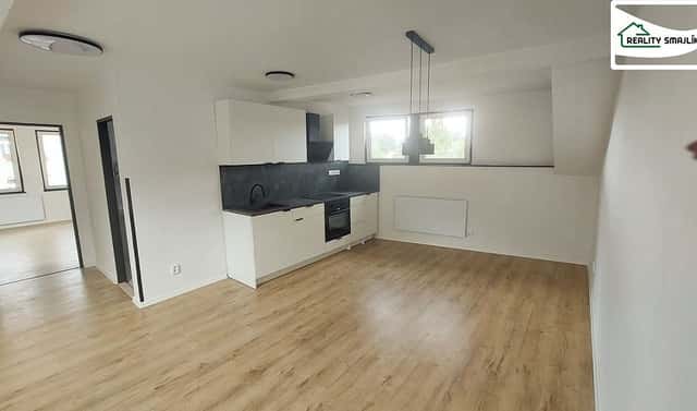 Pronájem bytu 2+kk 65 m², Masarykova, Luby, okres Cheb