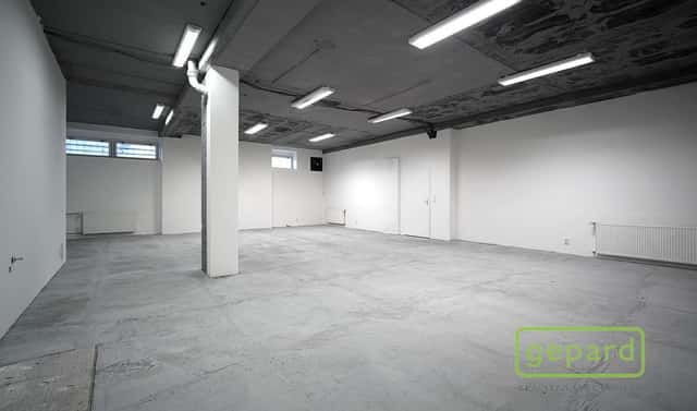 Pronájem kanceláře 100 m², Kpt. Stránského, Praha 9 – Černý Most