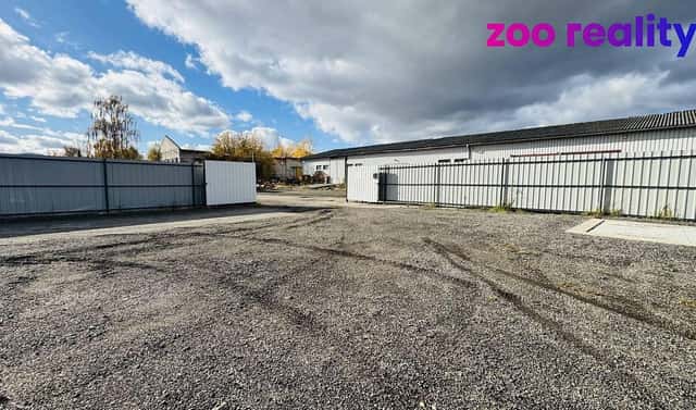 Prodej komerčního pozemku 2 670 m², Lišov, okres České Budějovice