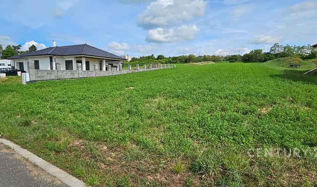 Prodej stavebního pozemku 1 416 m², Moravský Krumlov, okres Znojmo