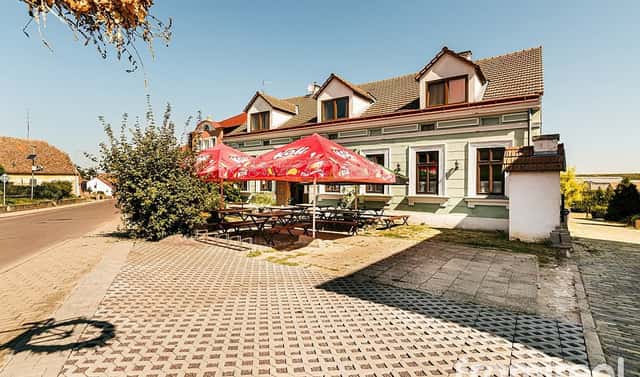 Prodej restaurace 340 m², Šatov, okres Znojmo