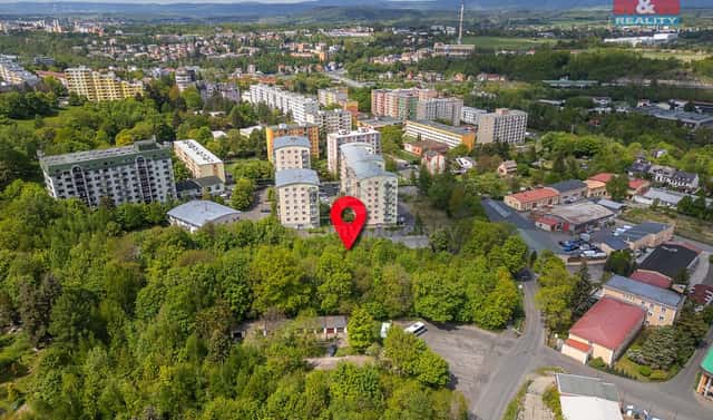 Prodej stavebního pozemku 4 294 m², Karlovy Vary