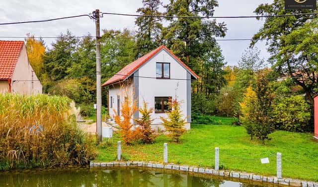 Prodej domu 150 m² s pozemkem 243 m², Jedomělice, okres Kladno