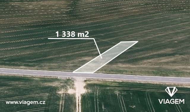 Prodej pole 1 146 m², Osíčko, okres Kroměříž