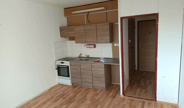 Pronájem bytu 1+1 35 m², Jindřicha Plachty, Ústí nad Labem – Mojžíř